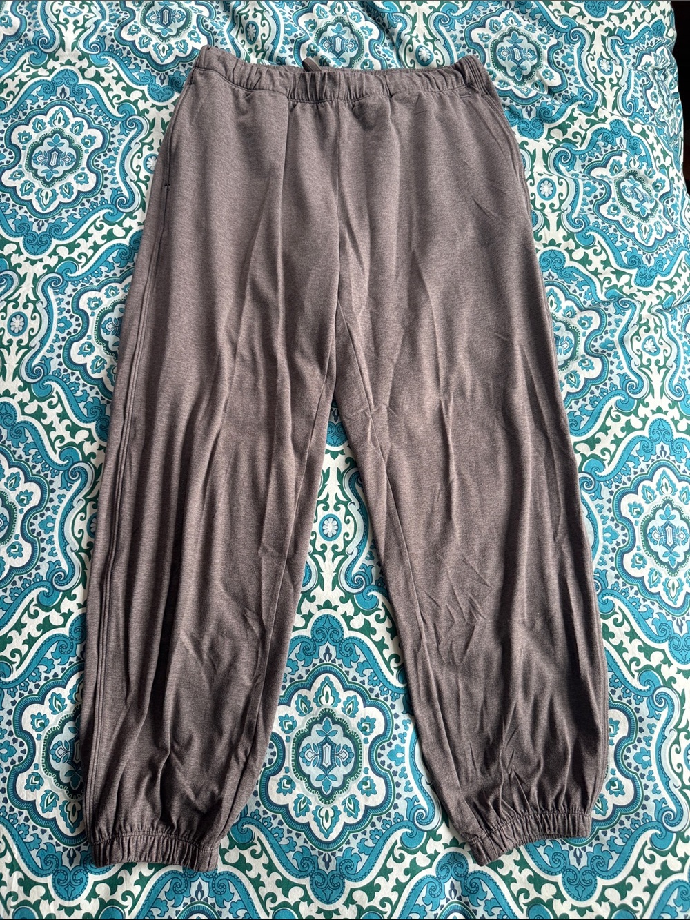 Vuori Heather Gray Drawstring Jogger Pants size M